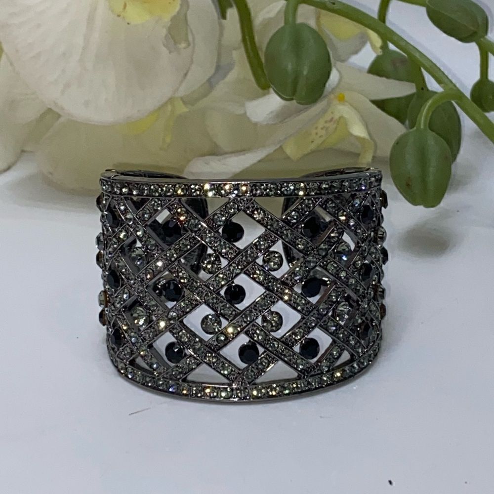 Beautiful Sparkly Rhinestone Cuff Bracelet
